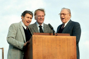 Cliff Barrows (left), Billy Graham (center) and George Beverly Shea (right) <br/>Facebook/Billy Graham