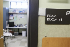 An exam room at the Planned Parenthood South Austin Health Center is shown following the U.S. Supreme Court decision striking down a Texas law imposing strict regulations on abortion doctors and facilities in Austin, Texas, U.S. June 27, 2016. <br />
<br />
 <br/>Reuters/Ilana Panich-Linsman