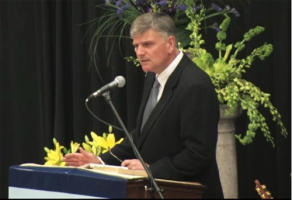 Franklin Graham, president and CEO of Samaritan's Purse and the Billy Graham Evangelistic Association, exhorts students at John Brown University to preach the Gospel of Jesus Christ in spite of persecution and challenges. <br/>John Brown University via The Christian Post