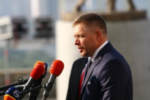 Slovakia's Prime Minister Robert Fico arrives for the European Union summit- the first one since Britain voted to quit- in in Bratislava, Slovakia. <br />
<br />
 <br/>Reuters/Leonhard Foeger  