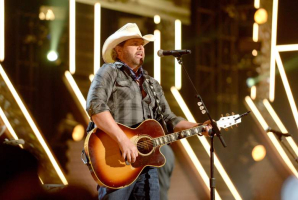 Toby Keith performs onstage during the 2016 American Country Countdown Awards on May 1, 2016. <br/>Getty Images