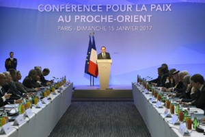 French President Francois Hollande delivers a speech at the Mideast peace conference in Paris, France, January 15, 2017. <br />
<br />
 <br/>Reuters/Pool