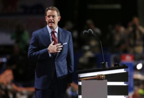 Tony Perkins, president of the D.C.-based nonprofit Family Research Council, publicly issued suggestions about how U.S. President-elect Donald Trump can protect religious liberties.  <br/>Reuters 