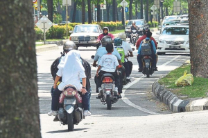 JHEAT had nabbed 26 unmarried Muslim couples for riding motorcycles together under Ops Bonceng last week, over the offence of 'immoral act in public.' The state of Terengganu in Malaysia has seen its religious authorities clamp down on unmarried Muslim couples who ride on the same motorcycle in a move that is spiraling the country towards a stricter version of Islam. <br/>Razak Ghazali