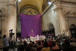 While the Cuban constitution now recognizes freedom of religion, it doesn't allow for constructing churches. However, a resurgence of Christians there are meeting in existing worship halls and homes.  <br/>Reuters 