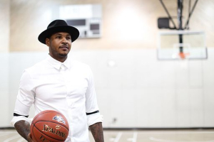 NBA rumors point to a possible Carmelo Anthony trade to the Los Angeles Clippers.  <br/>Wikimedia Commons/The Moinian Group