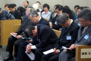 Participating pastors of Hong Kong churches prayed deeply for Japan. <br/>Sharon Chan