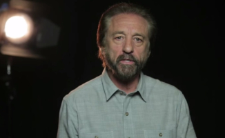 RAY COMFORT is the founder of Living Waters ministry and the best-selling author of more than eighty books. He also co-hosts a TV program with actor Kirk Cameron, which airs in 200 countries. <br/>YouTube