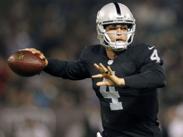 Derek Carr of the Oakland Raiders could sign a contract extension this summer. <br/>Cary Edmondson/Reuters