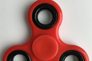 How safe are fidget spinners, and how did it end up as the phenomenon that it is today? <br/>Wikipedia Commons