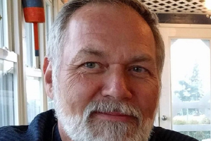 Pastor Scott Lively was accused by LGBT activist group SMUG of persecuting homosexuals after he preached about the biblical view on homosexuality in Uganda. <br/>Scott Lively