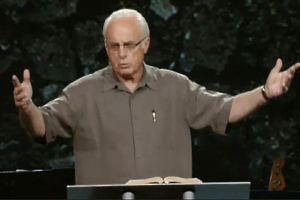 Pastor John MacArthur speaks at the Resolved Conference in Palm Springs, Calif., on Saturday, June 25, 2011. <br/>Resolved Conference via The Christian Post