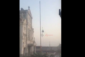 Video footage shot by Father Francis Liu shows a cross being removed at Shangqiu Catholic Church South Cathedral in Henan Province on March 9, 2018.<br />
 <br/>Twitter/Father Francis Liu