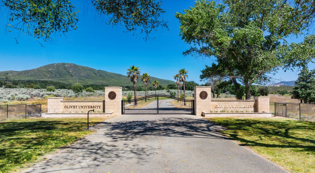 Olivet University, Anza California Main Gate