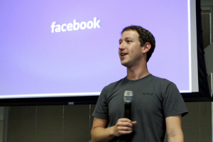 Facebook CEO Mark Zuckerberg speaks during a news conference at Facebook's headquarters in Palo Alto, California July 6, 2011. <br/>Reuters/Norbert von der Groeben