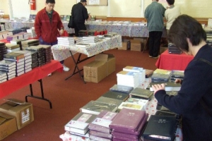 The first Chinese Bible Exhibition in Australia was held on August 11 at St. Philip’s Anglican Church, Eastwood, northwest Sydney. <br/>Photo: The Gospel Herald