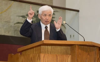 Pastor Stephen Lei Chen said recently that the Chinese government has given silent approval to the rapidly growing ''house churches.'' <br/>New Jersey Missionary Alliance General Assembly