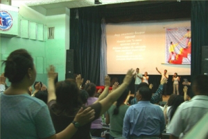 Worship at a recovery group meeting in Mongolia. A recent UN report estimated that 13 per cent of Mongolia's total population is addicted to alcohol. <br/>ISAAC
