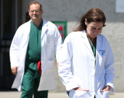 San Francisco General Hospital chief of surgery Dr. Margaret Knudson (R) and chief of neurology Geoffrey Manley (L) arrive for a news conference at San Francisco General Hospital . Hospital officials announced a third victim from the crash of Asiana Airlines flight 214 died early Friday. <br/>Getty Images