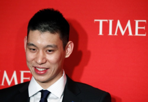 NBA player Jeremy Lin arrives to be honored at the Time 100 Gala in New York, April 24, 2012. The Time 100 is an annual list of the 100 most influential people in the last year complied by Time Magazine. <br/>REUTERS/Lucas Jackson 
