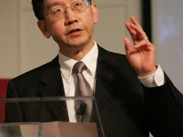 Dr. Bill Tam, a leading advocate for the definition of traditional marriage, speaks at a vision-sharing event at the Community Baptist Church, San Matteo, CA, Saturday, Sept. 22, 2007. Influential Chinese American evangelicals vowed to continue preserving the definition of traditional marriage in California-state legislature. <br/>