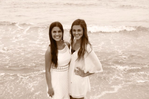 Sadie Robertson on the right. <br/>