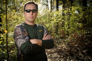 The newest cast member of ''Duck Dynasty'' stepped down last year from the pulpit to join his family's duck-hunting business. Last week, beardless Alan Robertson made his debut on the hit A&E show that garnered 11.8 million viewers during the premiere. <br/>Duck Commander