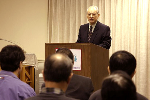 Rev. Zheng Guo passionately shares the message on how to Revive the Chinese Church’s Mission Ministries at Christian Witness Theological Seminary retirement day. <br/>(Photo: Christian Witness Theological Seminary)