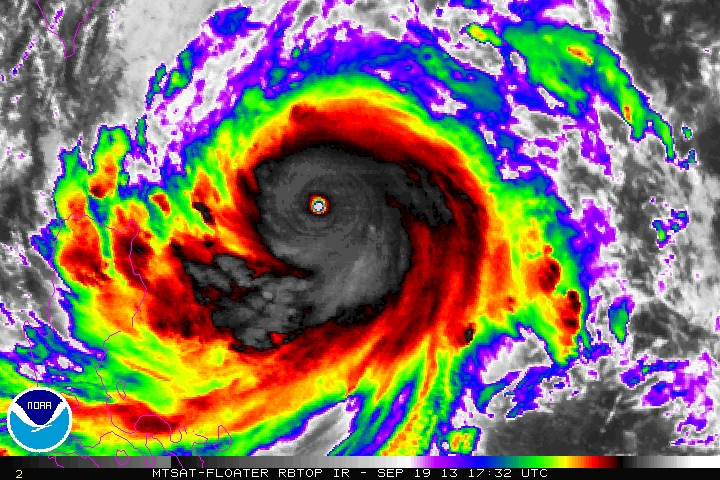 Infrared satellite view of super typhoon Usagi (NOAA)