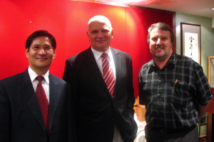 (From left to right) Mr. Lu, CVC Chinese station director, Mike Edmiston, CVC Asia Region director, and Richard Daniel, manager of CVC. <br/>(The Gospel Herald)