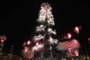 Fireworks explode from the Burj Khalifa, the world's tallest tower, in Dubai. Photo: AFP <br/>