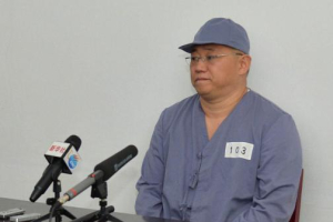 Kenneth Bae, a Korean-American Christian missionary who has been detained in North Korea for more than a year, meets a limited number of media outlets in Pyongyang, in this photo taken by Kyodo January 20, 2014.  <br/>