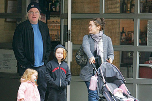 Hoffman has three children — Cooper, 10, Tallulah 7, and Willa, 5 — with costume designer Mimi O'Donnell. <br/>