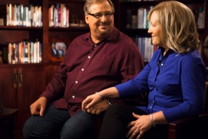 Rick Warren and his wife, Kay, are interviewed by CNN's Piers Morgan about the loss of their son, Matthew. (Photo: CNN) <br/>
