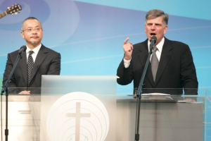 Rev. Franklin Graham has first revealed his plan to visit Mainland China in May during his last evangelistic tour in Hong Kong. <br/>Photo: Gospel Herald