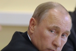 Vladimir Putin is reportedly imposing sanctions on Obama campaign donors tied to the LGBT community.  <br/>