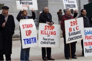 Christians in Pakistan protest against persecution <br/>www.religiousfreedomcoalition.com