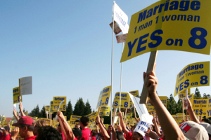 SAN FRANCISCO, CA – Thousands of pro-traditional marriage supporters paraded through Veteran Memorial Park, rallying to save and protect traditional marriage and the next generation. <br/>(Gospel Herald/Sharon Chan)