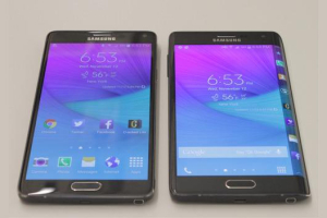 Samsung's Galaxy Note 4 and Galaxy Note Edge. Photo: Yahoo <br/>