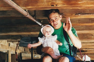 Meadow Walker posts a baby photo of herself with Paul Walker on Instagram on Sunday.(MEADOWWALKER VIA INSTAGRAM) <br/>