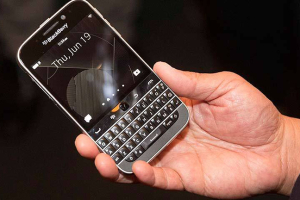 BlackBerry Classic is set to release on December 17 for $449 or $49 on-contract. Photo: MobileSyrup.com <br/>