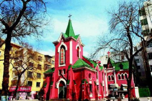 Within this figure, Buddhism, Taoism, Catholicism, Christianity, and Islam stand for over 60 percent of the population in China. Picture shows a protestant church in Harbin, China. <br/>(Chinareligion.cn)